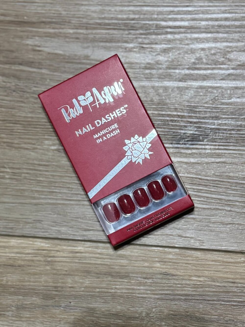 Red Aspen Nails - Berries & Bows Brandi